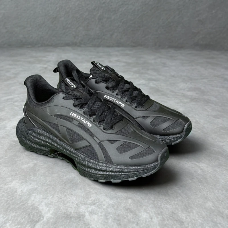 🚀 "RedTape UltraFlex Running Shoes – Engineered for Comfort, Designed for Style"