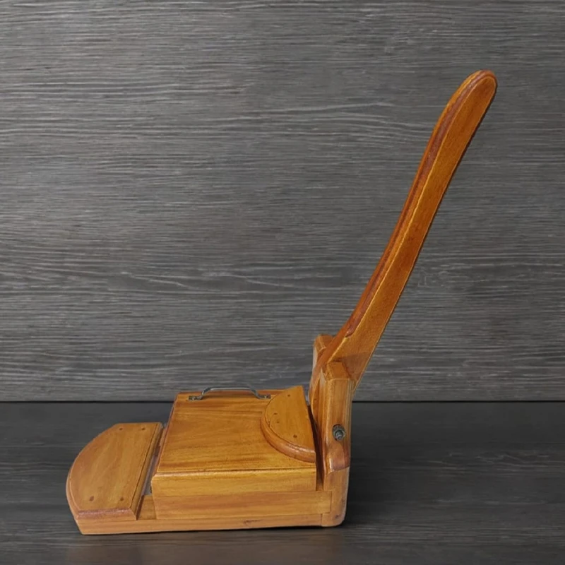 Wooden Roti Maker - Image 3