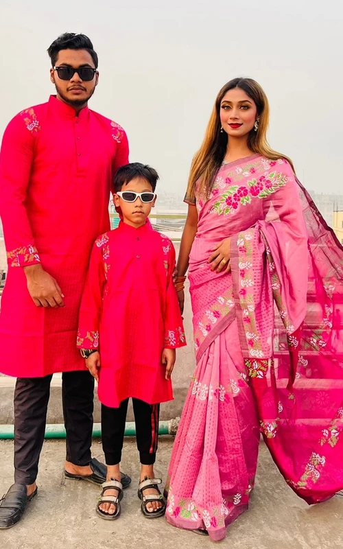 ভাইরাল ট্রেন্ডে থাকা ফ্যামিলি সেট