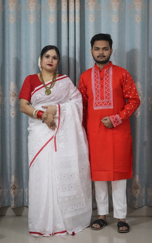 এখনই কিনুন অফারেশাড়ি পাঞ্জাবির কাপল ড্রেস