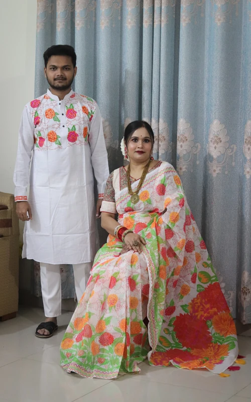 আজকের স্পেশাল অফারে শাড়ি পাঞ্জাবির কাপল ড্রেস