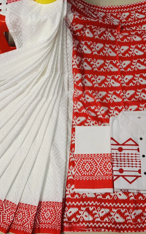 ভালোবাসার রঙে শাড়ি পাঞ্জাবির কাপল ড্রেস