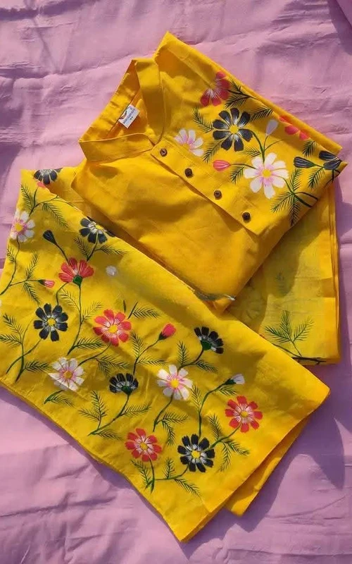 ভাইরাল ট্রেন্ডে থাকা হ্যান্ড প্রিন্ট কাপল ড্রেস