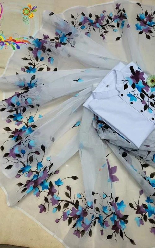 লাভলি কাপলদের জন্য স্পেশাল হ্যান্ড প্রিন্ট কাপল ড্রেস