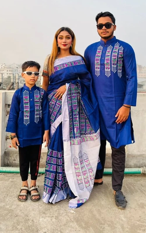 ভাইরাল ট্রেন্ডে থাকা ফ্যামিলি সেট