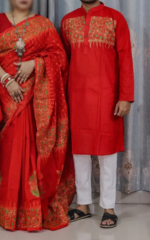 ধামাকা অফারে শাড়ি পাঞ্জাবির কাপল ড্রেস