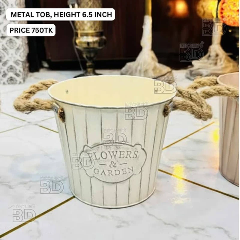 Iron Bucket – Rustic Flower Pot for Charming Decor
