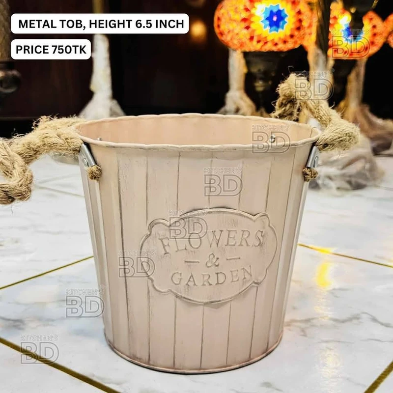 Iron Bucket – Rustic Flower Pot for Charming Decor
