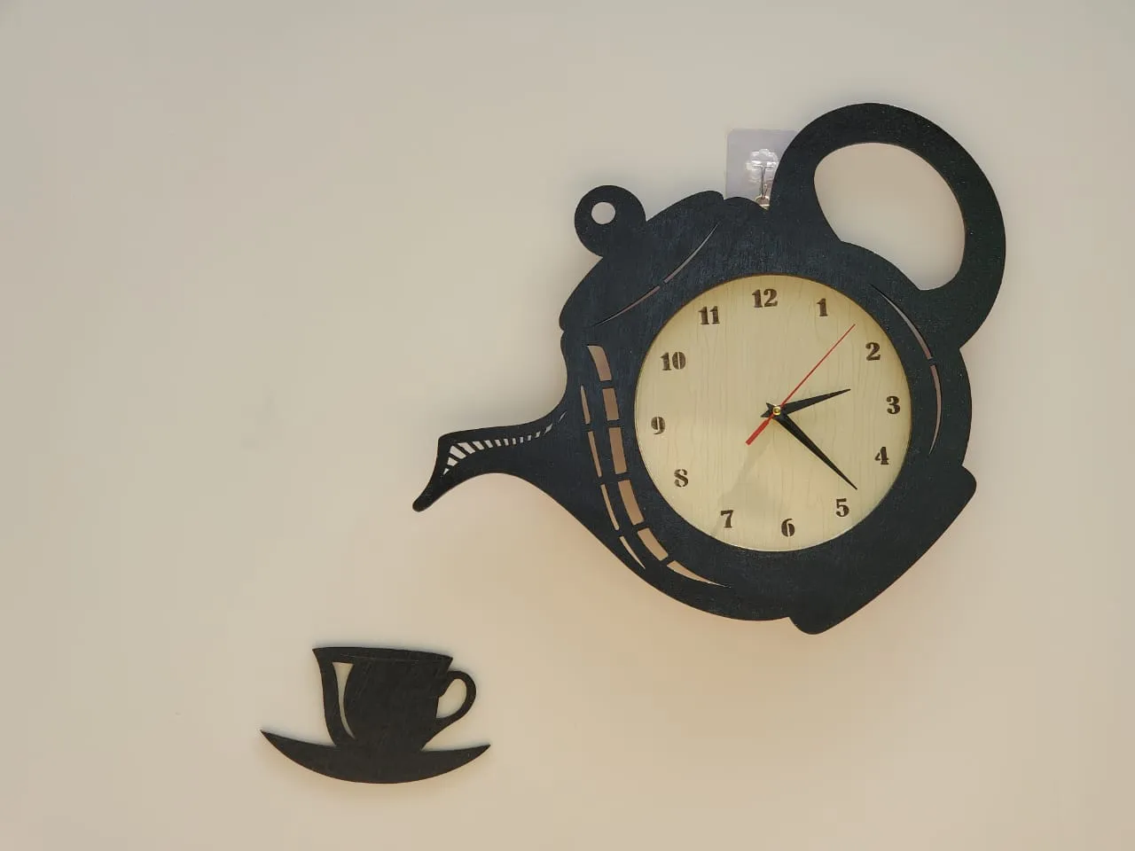 ketli cup wooden wall clock