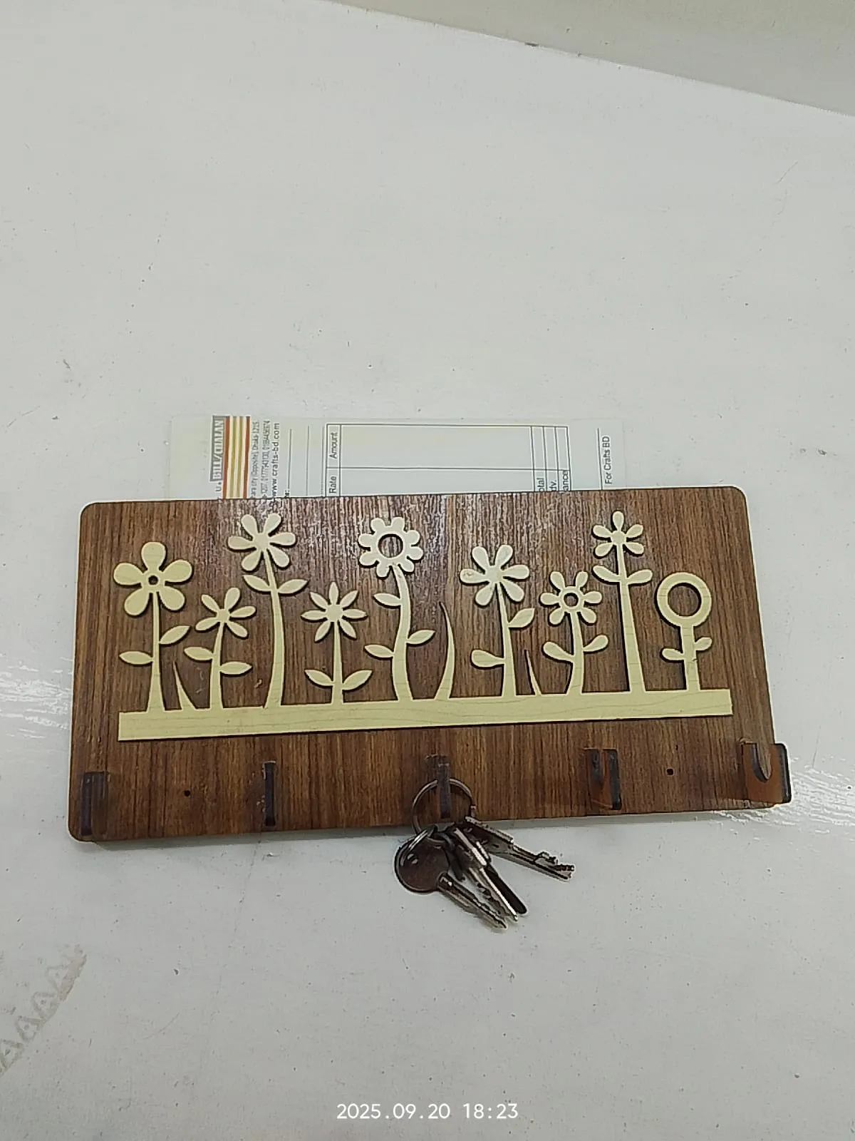 Wooden Wall Key & newspaper Holder with Floral Design - Thumbnail 3