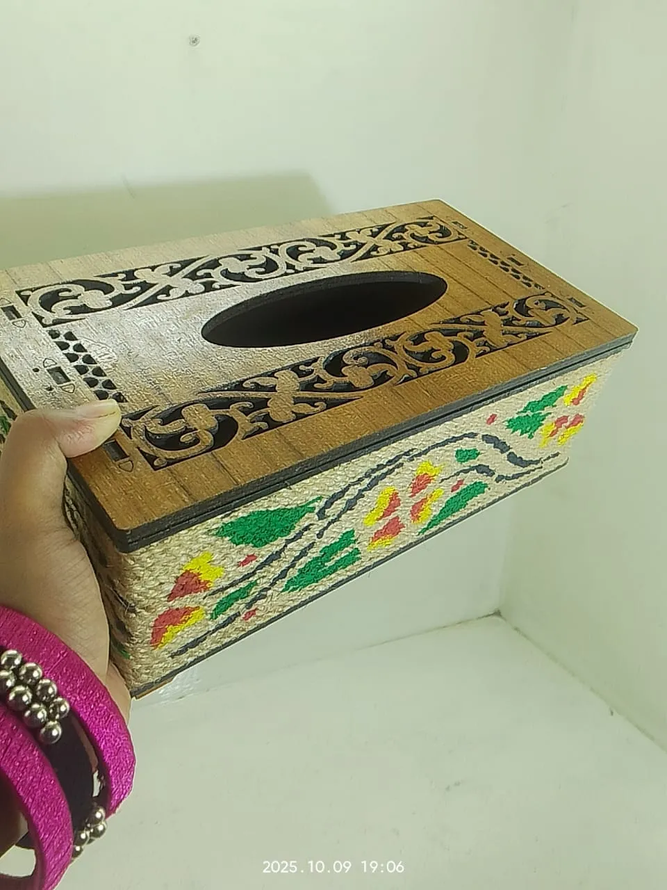 Wooden Hand-Painted Tissue Box( jute specical) - Thumbnail 3