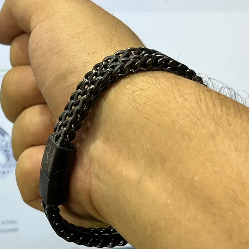 The Legacy Bracelet 02