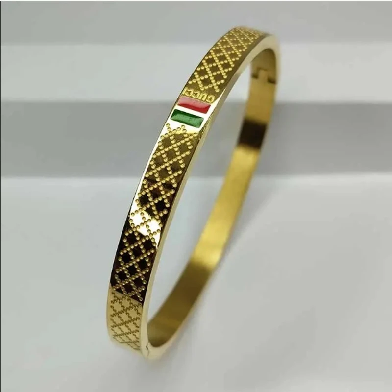 Stainless Steel Cuff Bracelet-Golden
