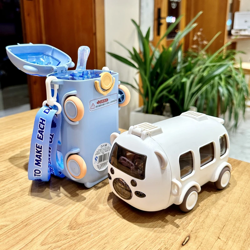 Cute Bus & Car Design Kids Straw Water Bottle - 500ml - Image 8