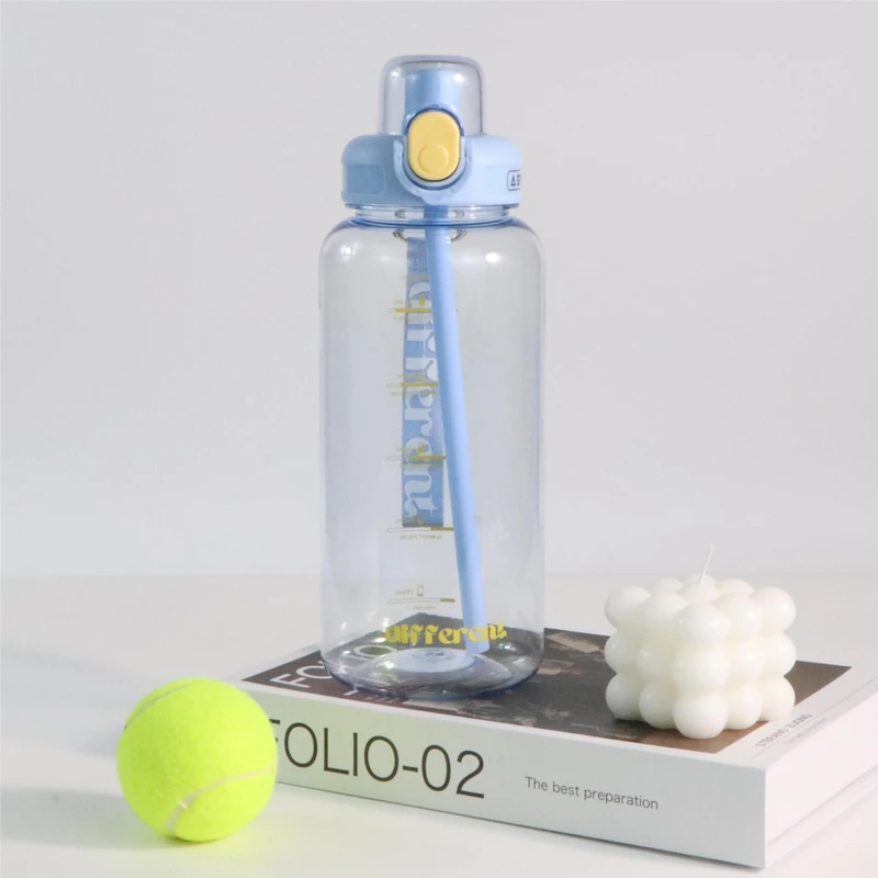 1.5Littrr Portable Outdoor Sports Water Bottle with Straw