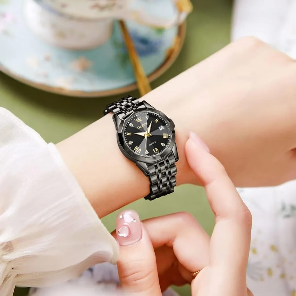 OLEVS MODEL 9931 FULL BLACK COLOUR WOMEN WATCH - PUSH LOCK + এক পিস ব্যাটারি ফ্রি। - Image 3