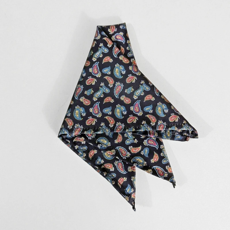 Black Paisley 13x13 Pocket Square. PS-13064