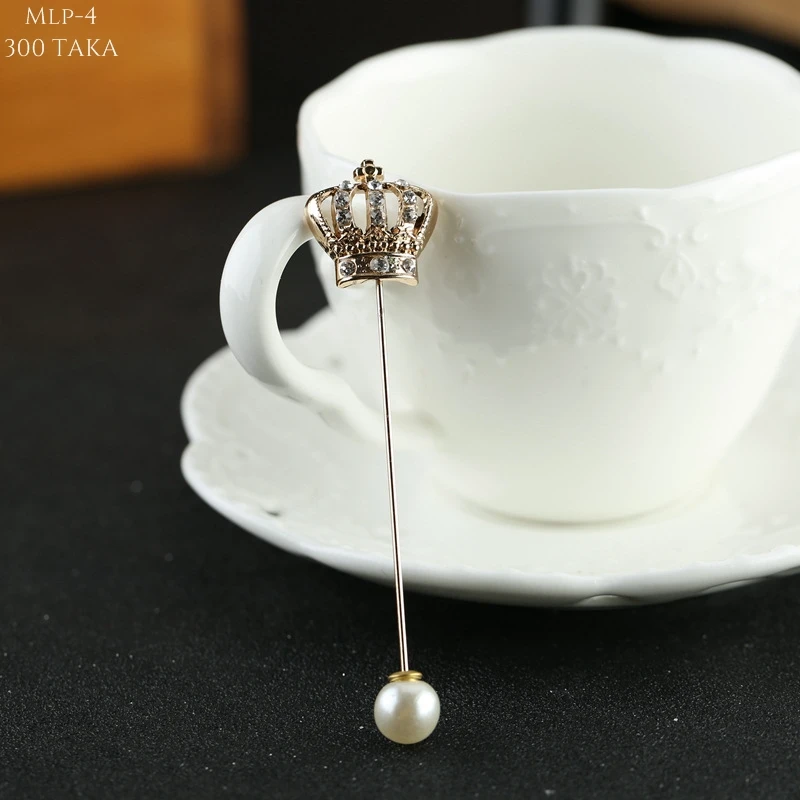 Golden Crown Metal Lapel Pin With Pearl. MLP-4
