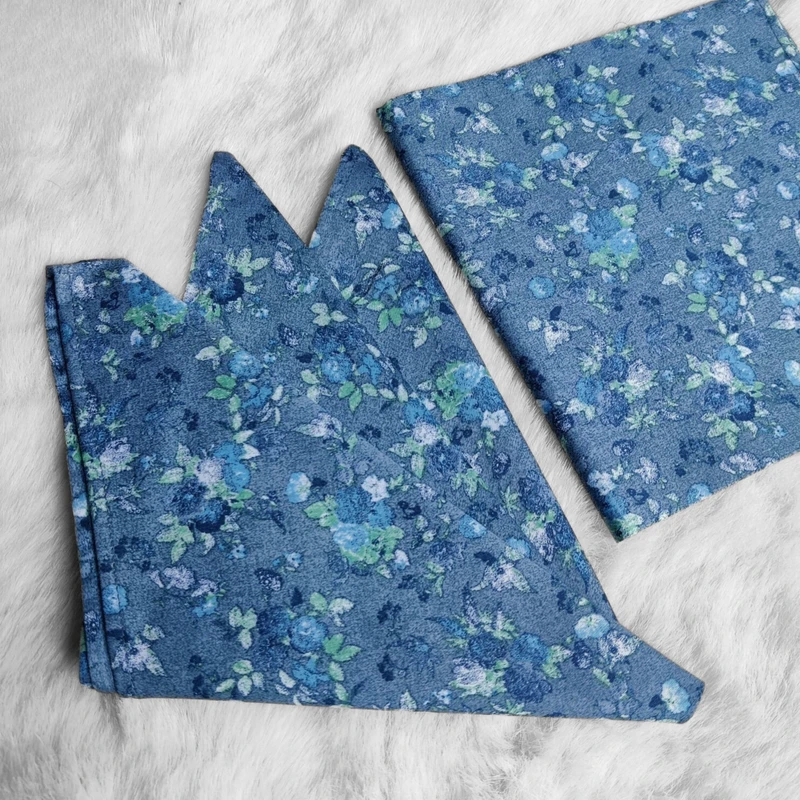 Floral 13x13 Pocket Square. PS-13005