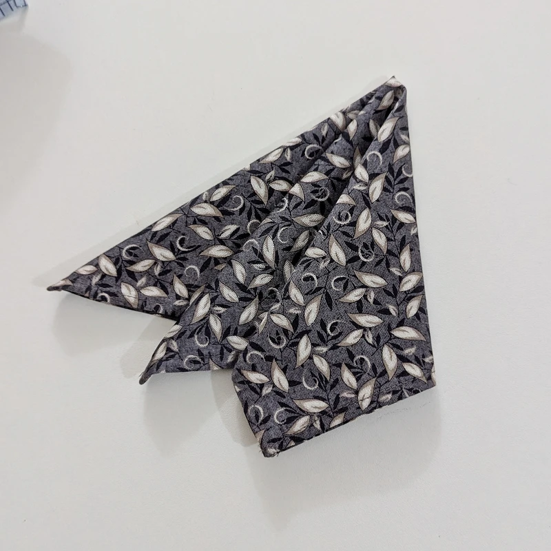 Floral 10x10 pocket Square. PS-1014
