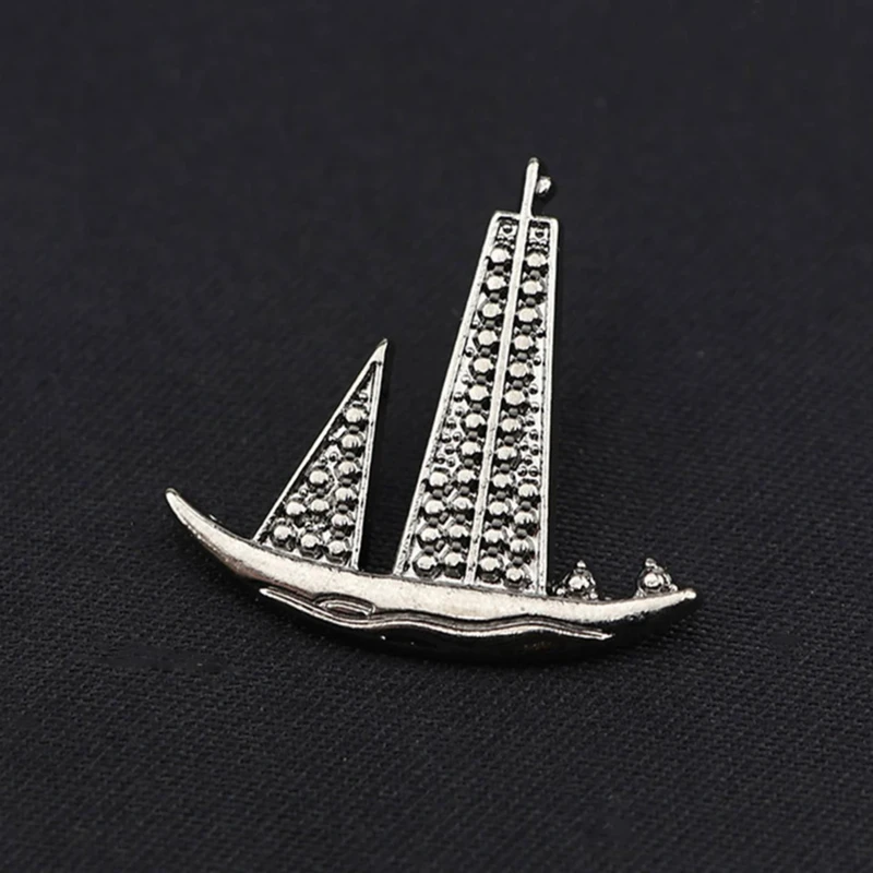 Sail Boat Metal Lapel Pin. MLP-27