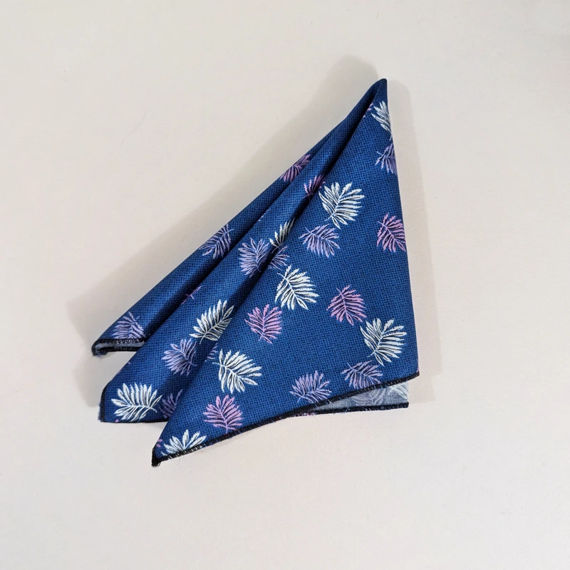Floral 13x13 Pocket Square. PS-13009