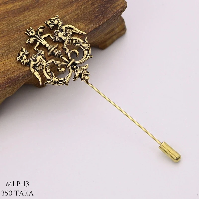 Ancient Gold Double Lion Metal lapel Pin. MLP-13