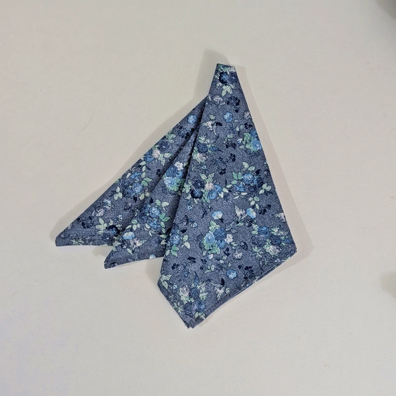 Floral 13x13 Pocket Squares. PS-13006