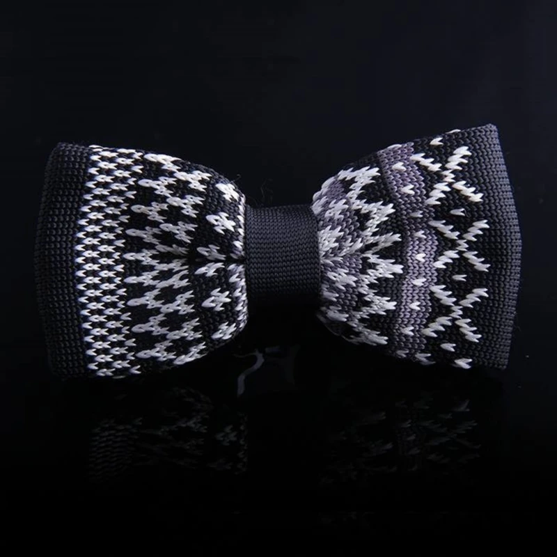 Knitted Monochrome Bow Tie. Bow-5