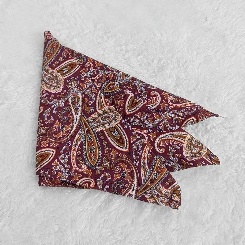 Burgundy Paisley 13x13 Pocket Square. PS-13067