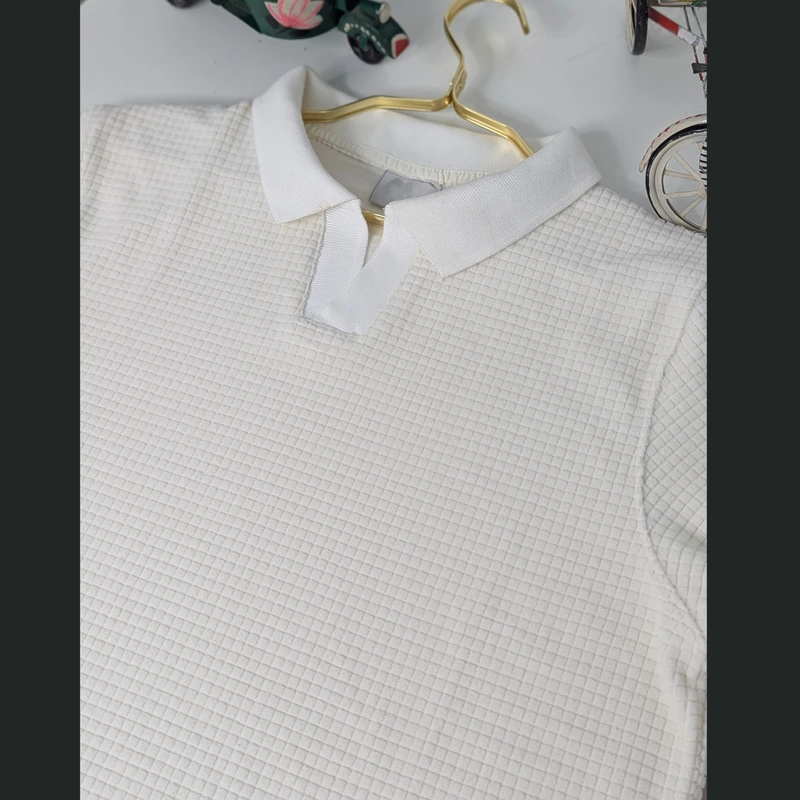 Grid  Off White Textured Rib Cotton Polo. PK-20