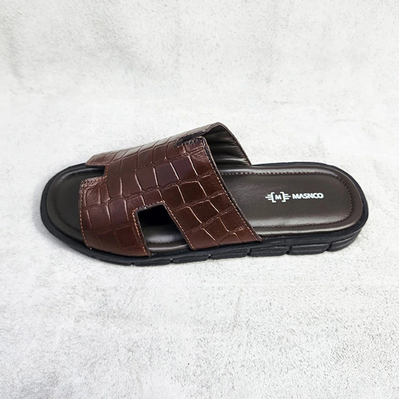 Men’s Leather Sandal in Dark Brown