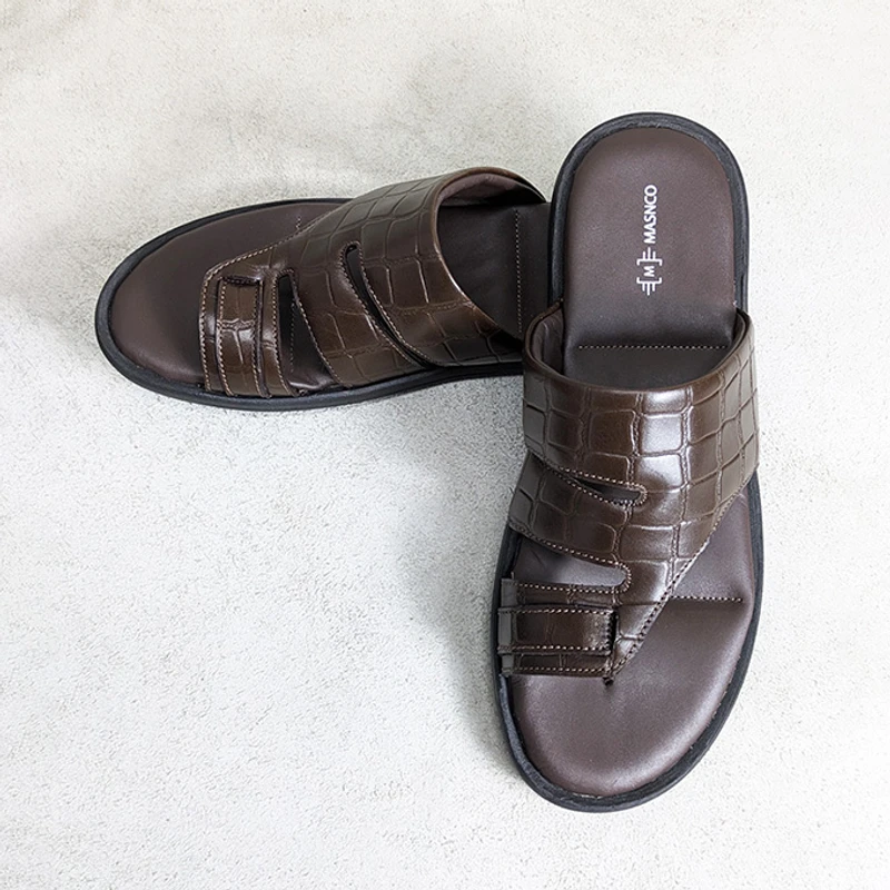 Men’s Leather Sandal in Brown - Image 5