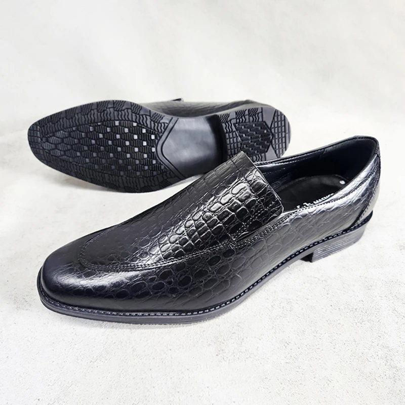 Slip-on Leather Shoe for Men in Black Croco - Image 4