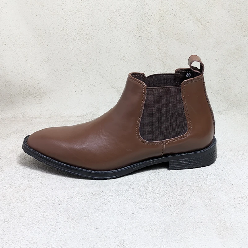 Men’s Leather Chelsea Boot - Image 3