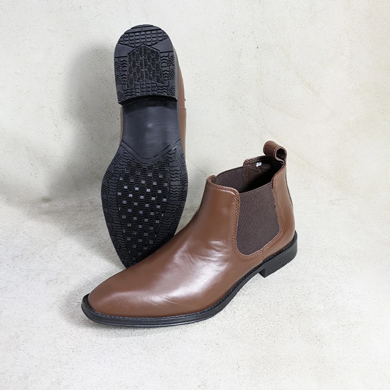 Men’s Leather Chelsea Boot - Image 5