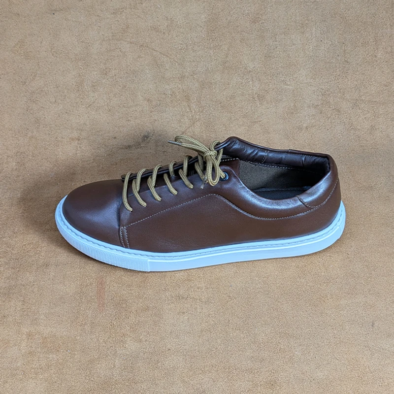 Men’s Premium Leather Sneaker in Brown