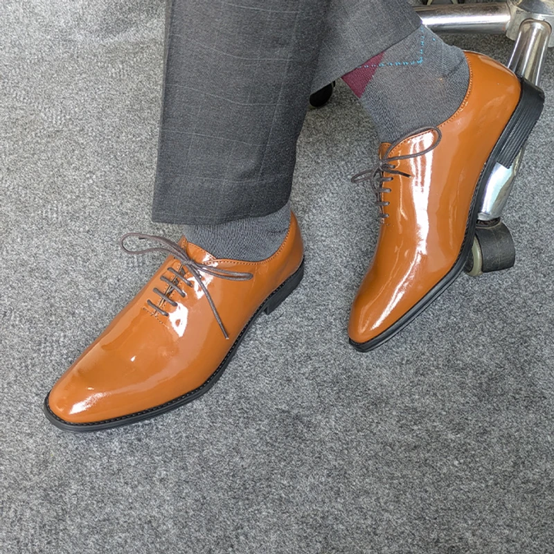 Classic Whole cut Shoe in LBR - Image 3