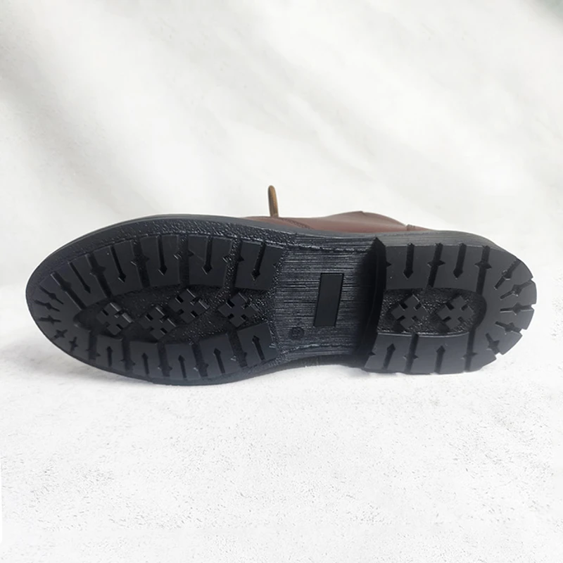 Men’s Leather Boot With Chain - Image 7