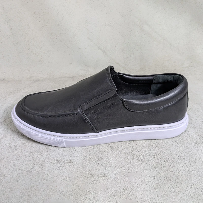 Men's Leather Sneaker in Black - Image 3