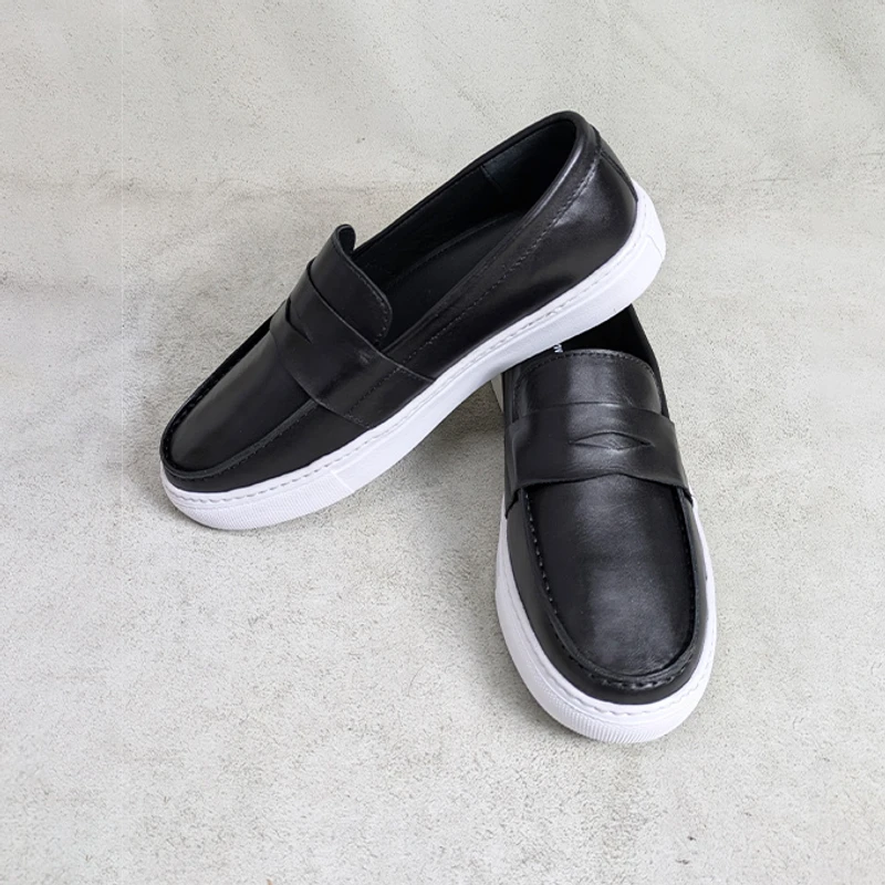 Men's Leather Sneaker in Black - Image 3