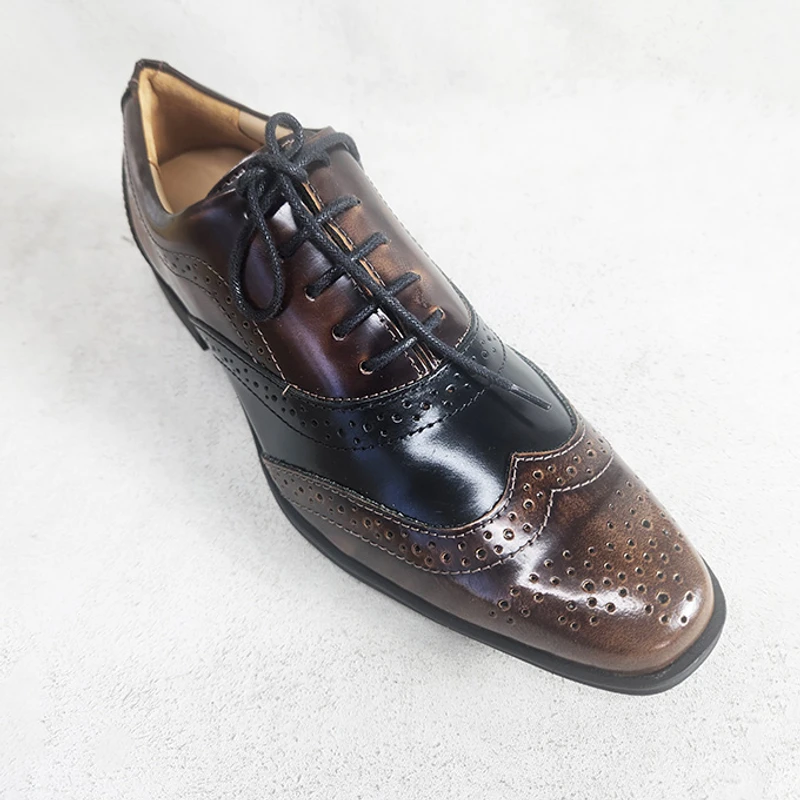 Men's Dress Shoe in Two Tone - Image 3