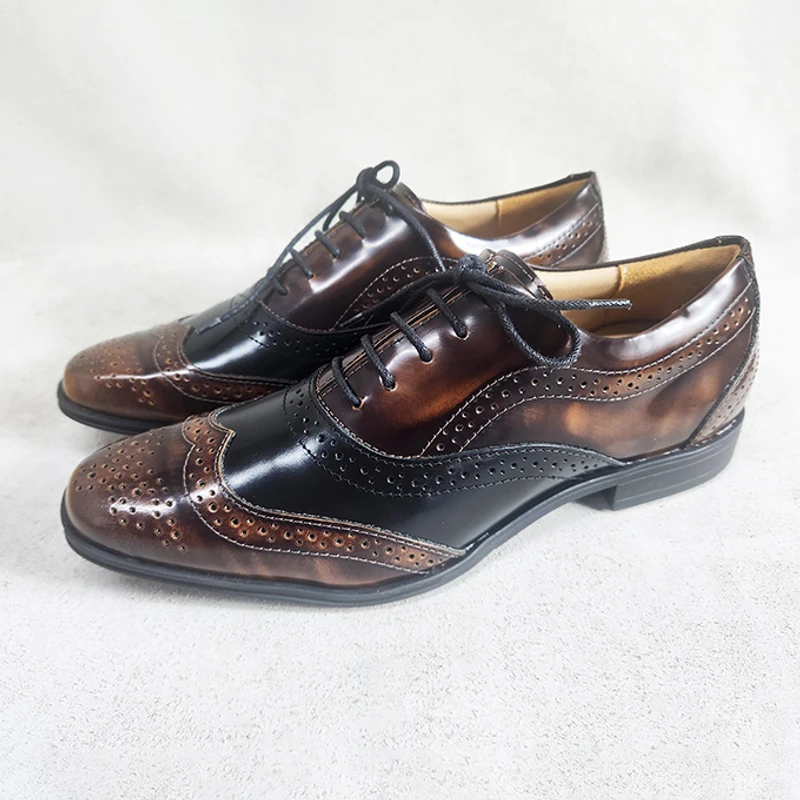 Men's Dress Shoe in Two Tone - Image 5