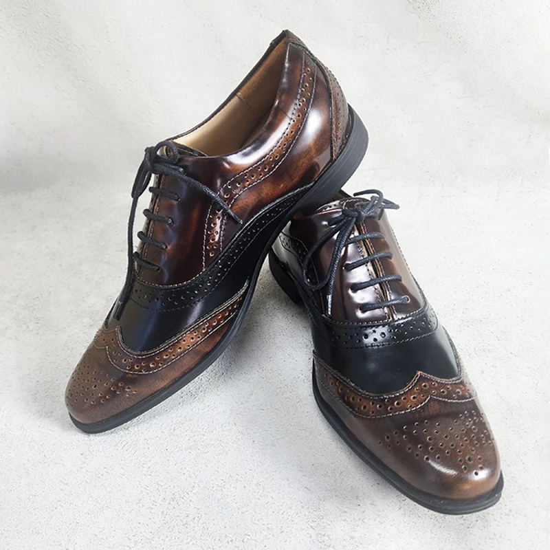 Men's Dress Shoe in Two Tone - Image 7