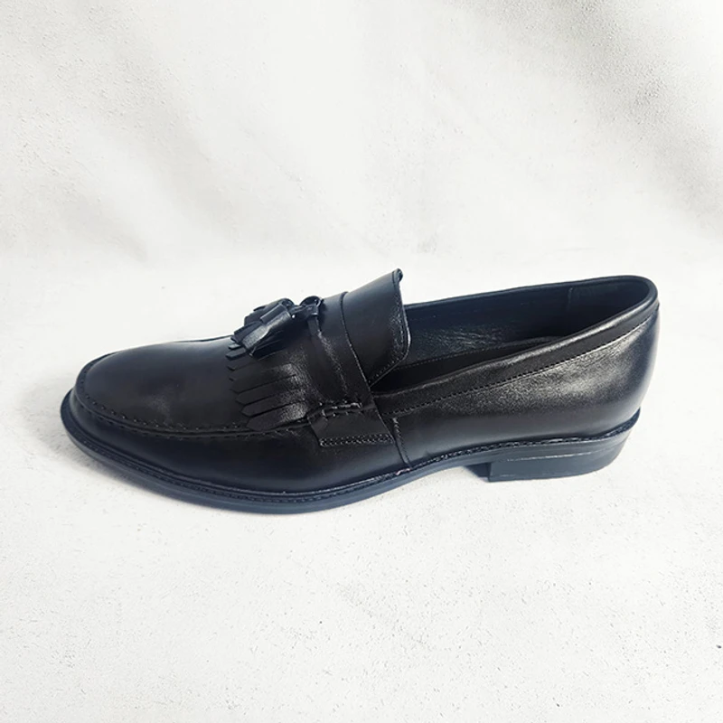 Premium Casual Shoe In Black - Image 5