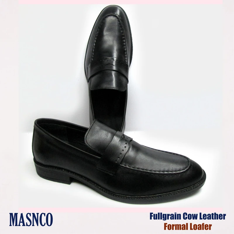 Comfortable Leather Loafer In Black - Image 3