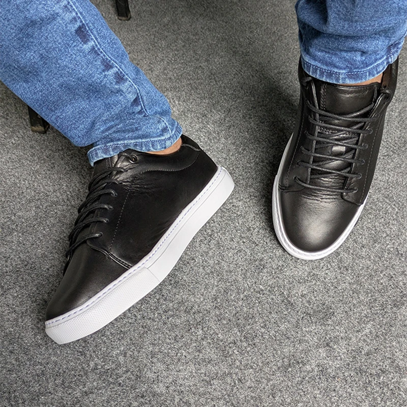 Men’s Premium Leather Sneaker in Black - Image 8