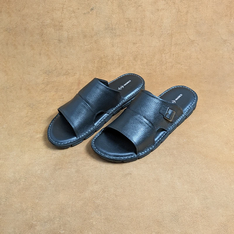 Premium Leather Slider - Image 9