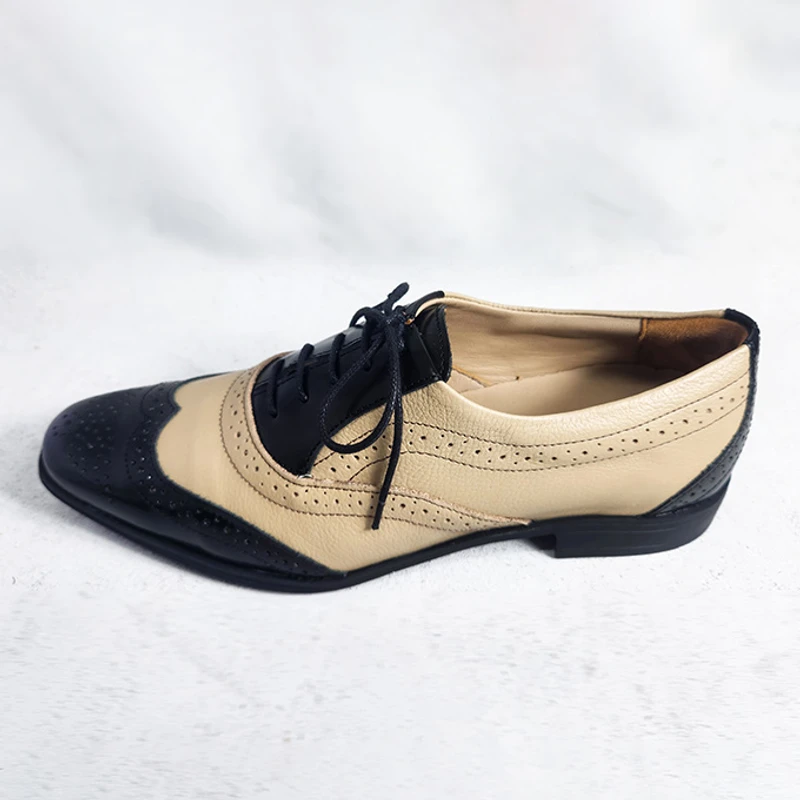 Men's Dress Shoe in Two Tone - Image 3