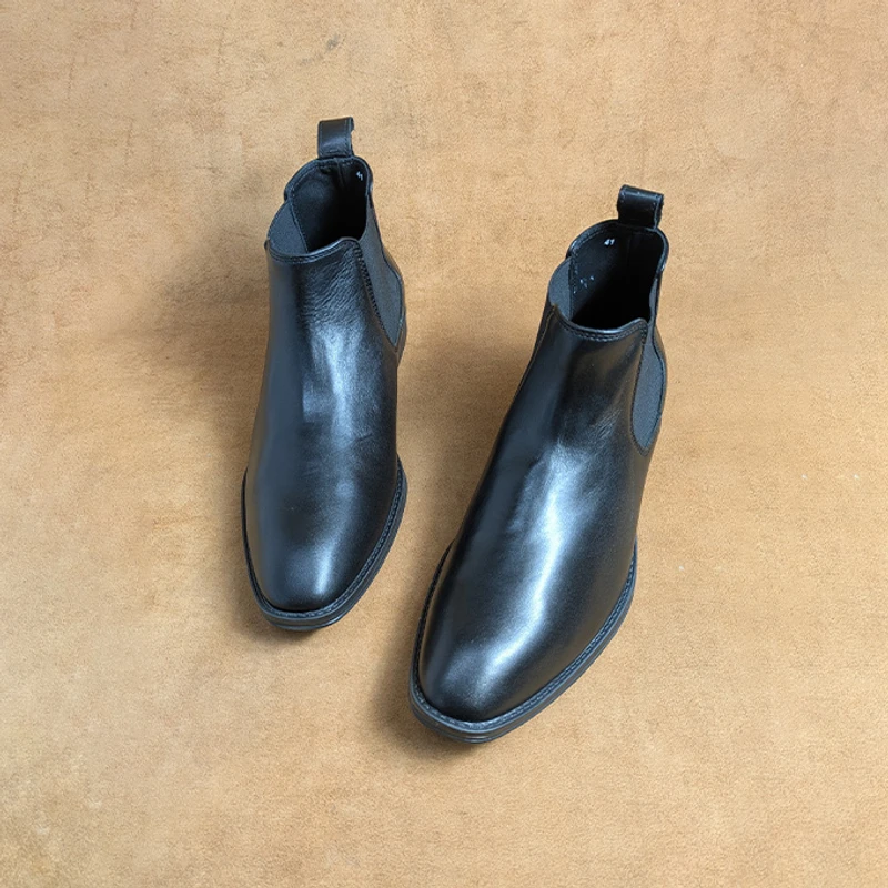 Men’s Leather Chelsea Boot - Image 4